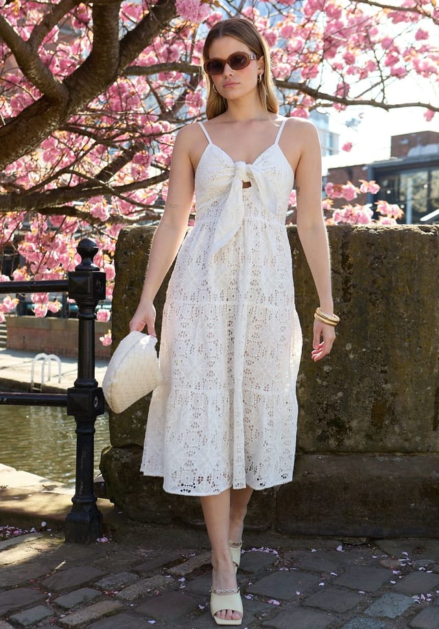Lily and Lionel Lily and Lionel Women's Onita Tiered Broderie Anglaise Midi Dress In White - 2