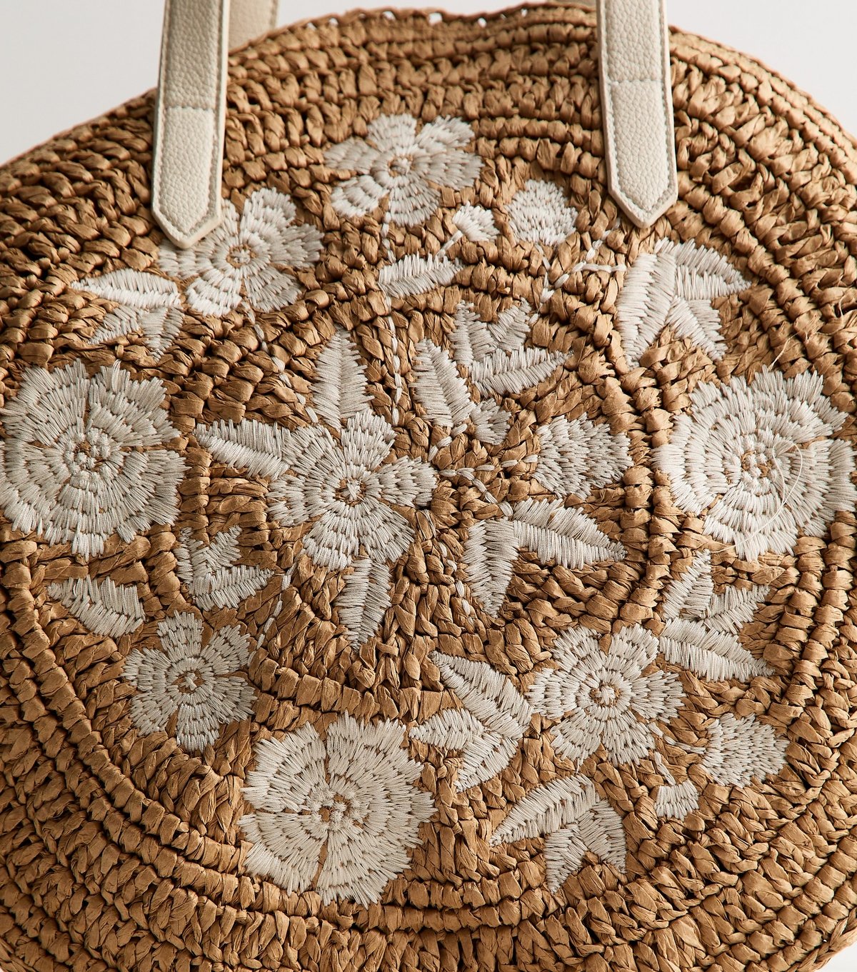 New Look Stone Floral Embroidered Woven Raffia Circular Bag New Look - 3