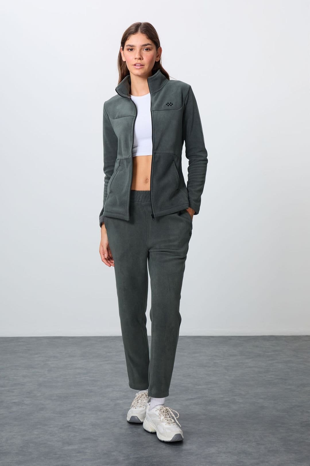 Tommy Life Tommy Life Women's Long-Sleeve Zipper Tracksuit Set in Dark Green - 4