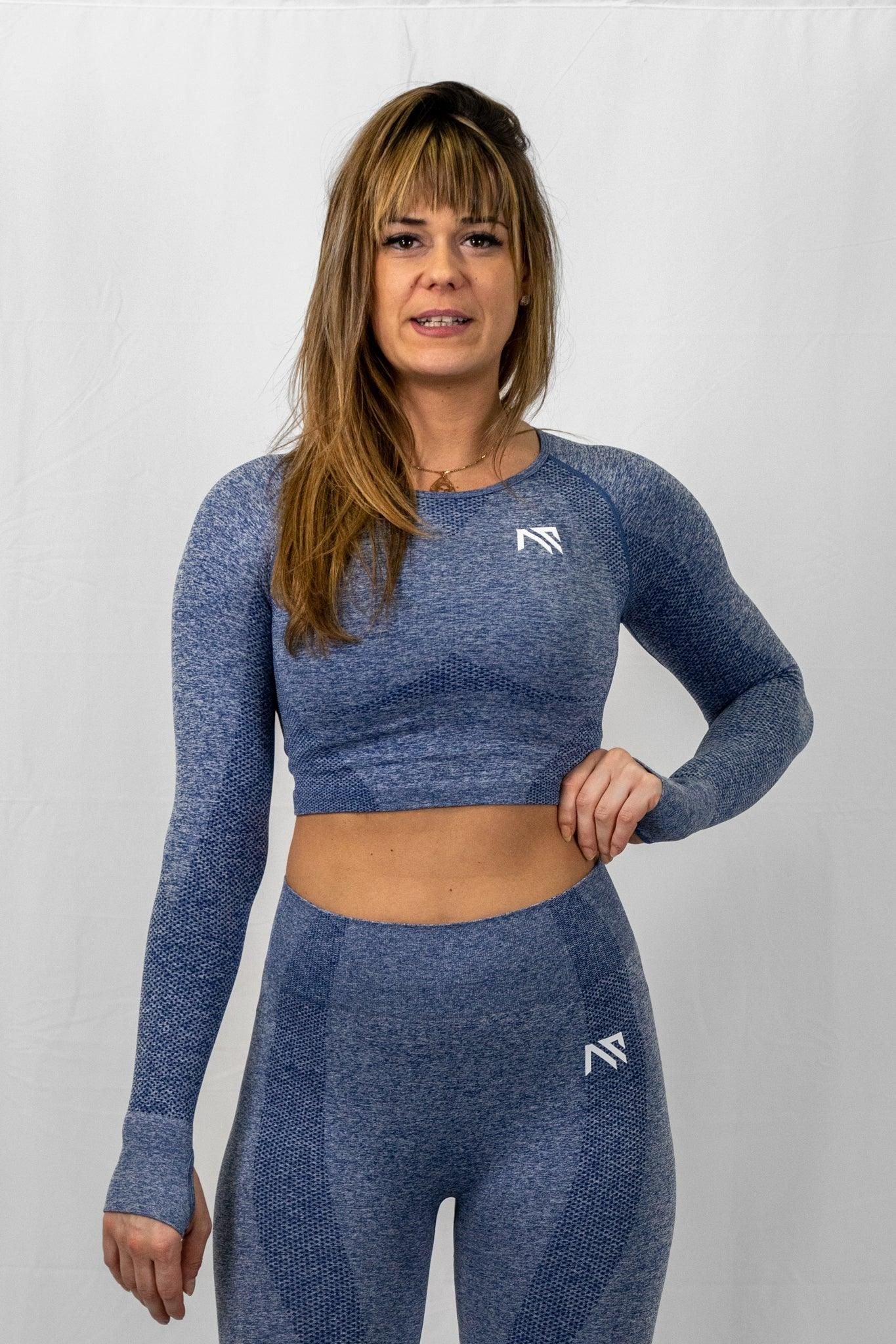 Animus Animus Women's Active Seamless Crop Top Set in Navy - 4