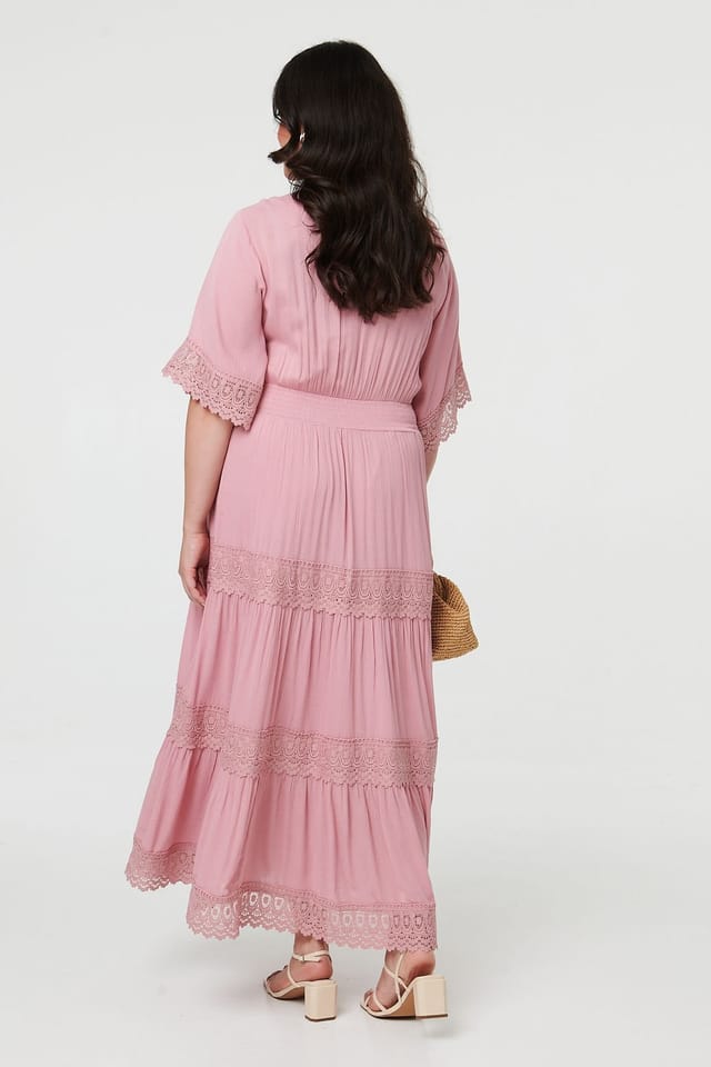 Izabel London Izabel London Women's Curve Tiered Lace Trim Maxi Dress - 3