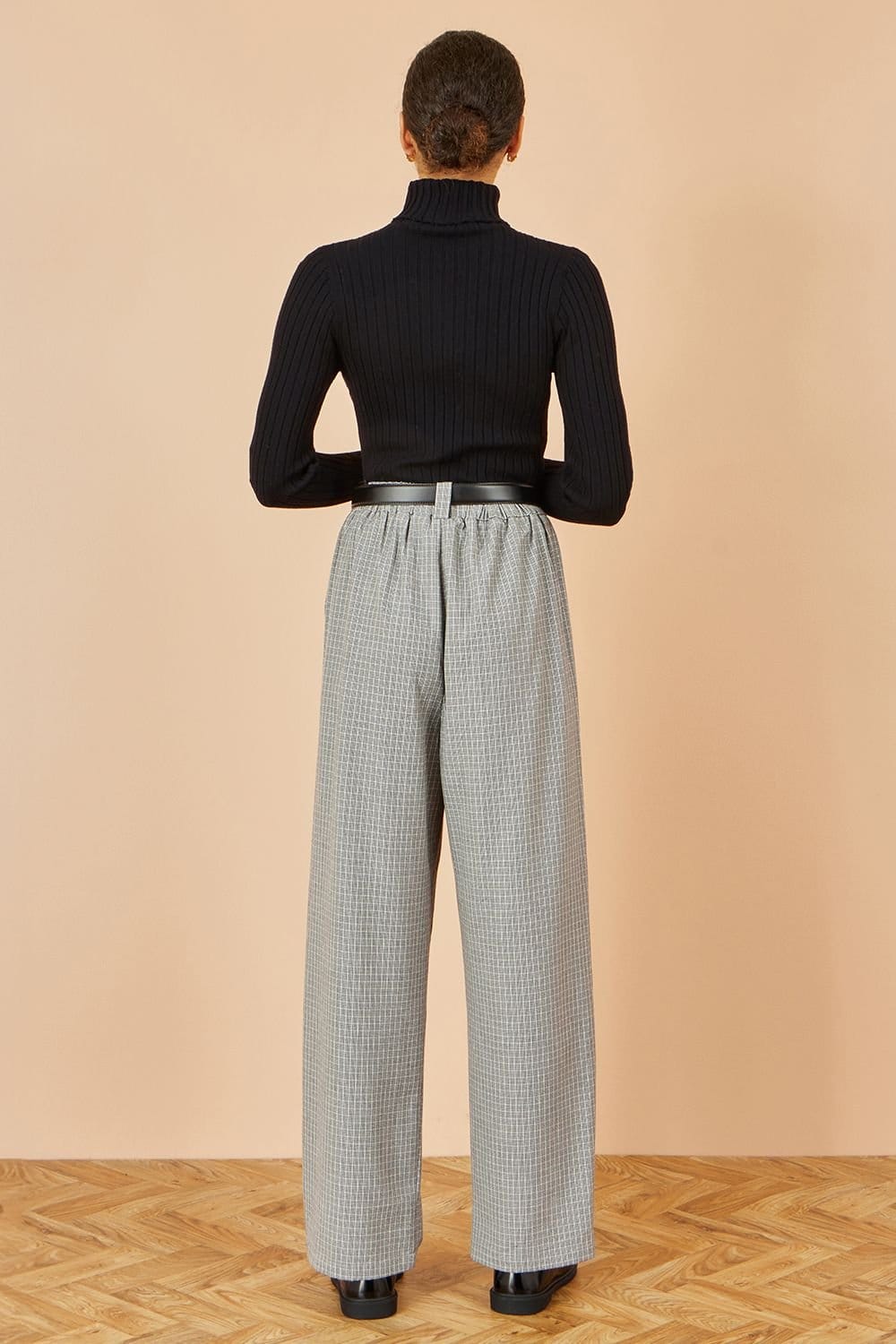 Yumi Yumi Women's Grey Check Wide Leg Trousers - 4