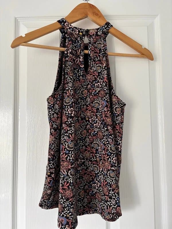 New Look Floral halter neck print top