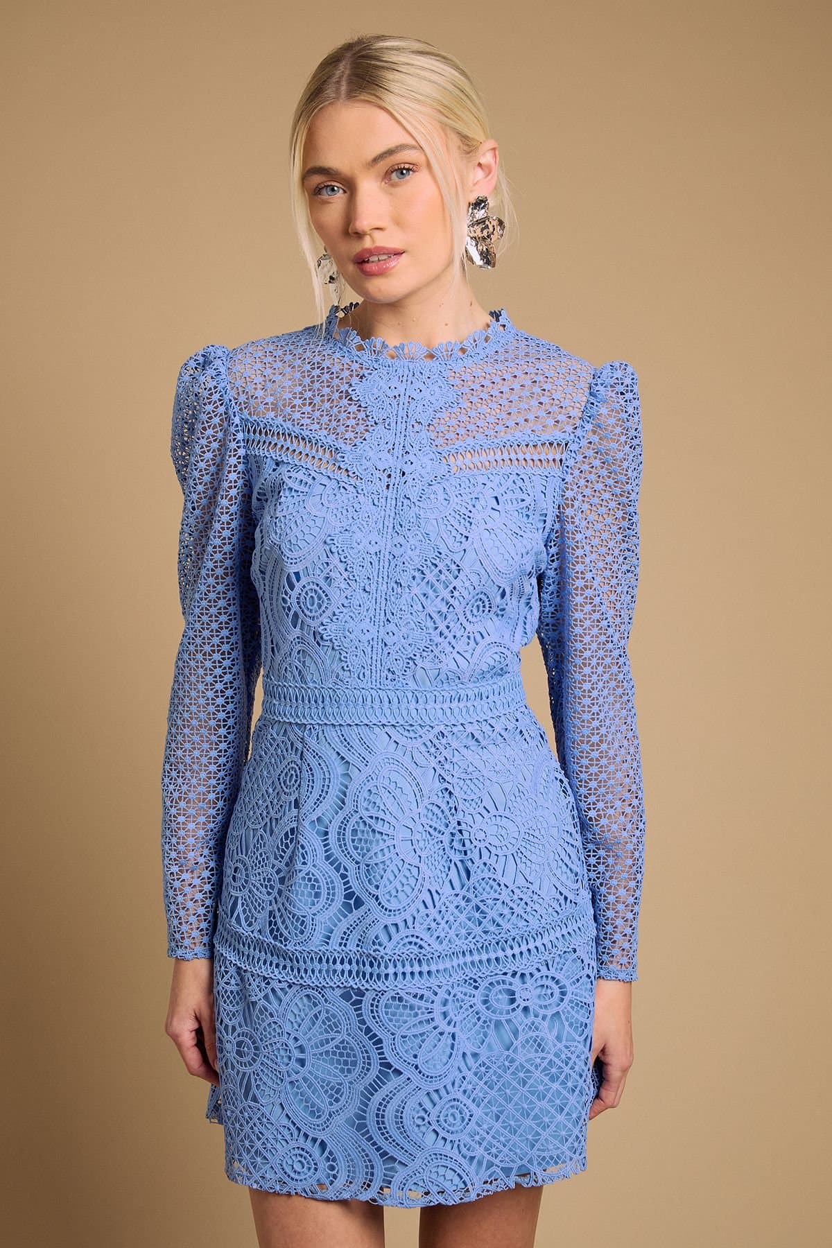 Oasis Oasis Women's Contrast Lace Mini Dress in Cornflower Blue