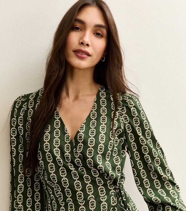 New Look Women's Green Pattern Print Tiered Hem Midi Dress New Look - 2