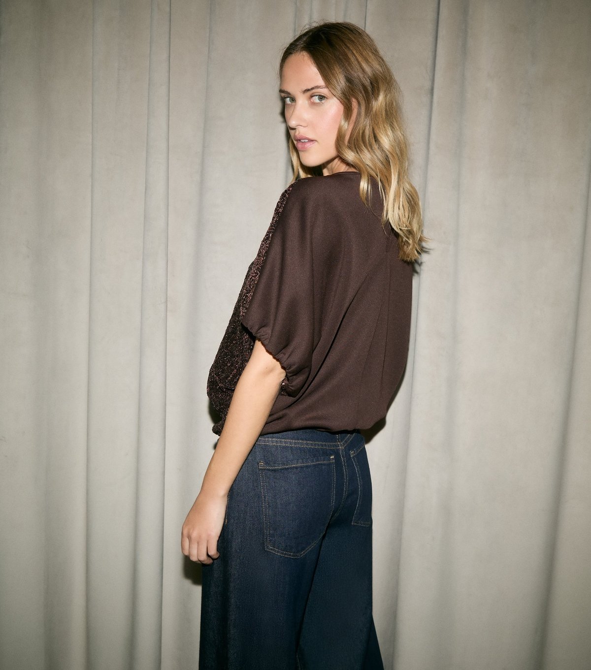 New Look Women's Bronze Bubble Hem Sequin Top New Look - 4