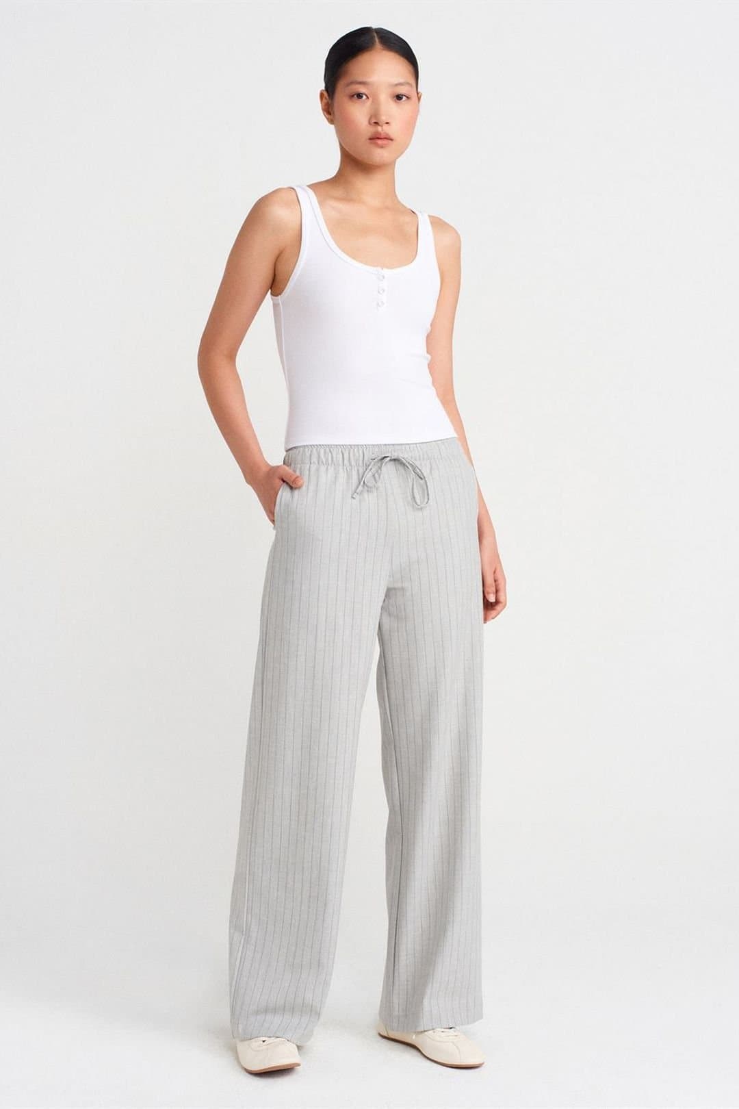 Dilvin Dilvin Women's Striped Wide-leg Woven Trousers in Light Grey