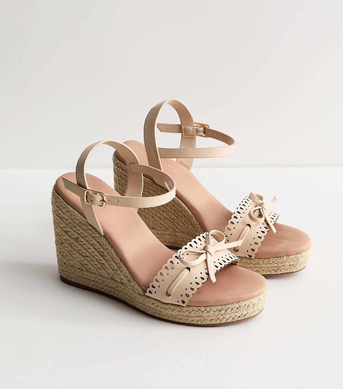 New Look Women's Off White Faux Leather Threaded Bow Wedge Sandals Vegan New Look