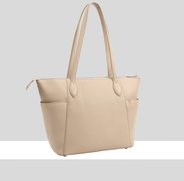 Paul Costelloe Paul Costelloe Women's Morava Leather Tote/Shoulder Bag in Beige - 2