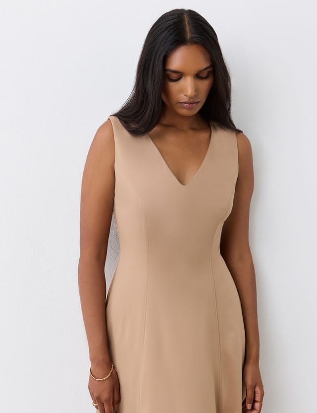 Finery London Finery London Women's Adele Ponte Jersey Midi Dress in Camel - 2