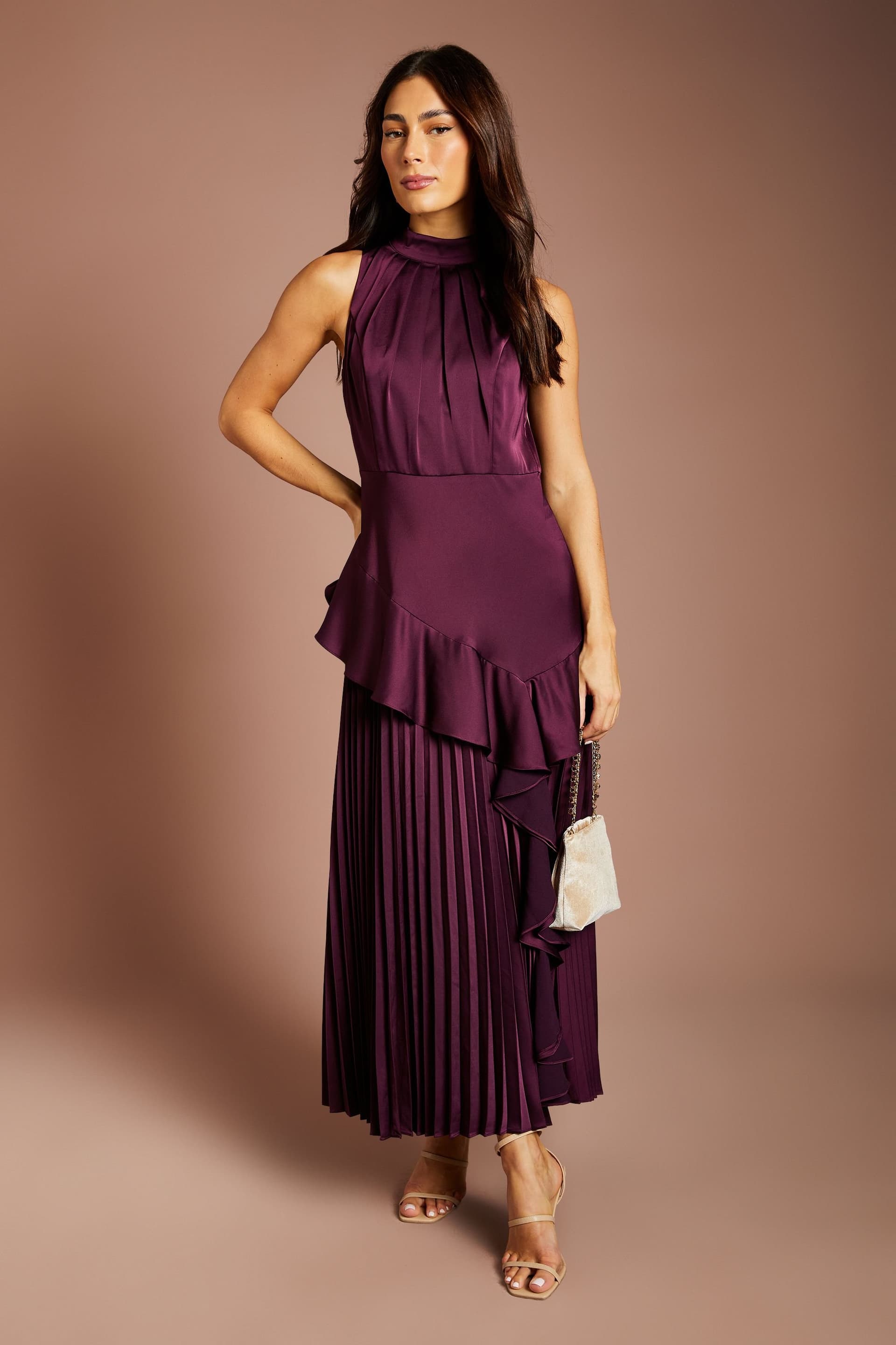Coast Coast Women's Sleeveless Ruffle Pleat Satin Back Crepe Dress in Fig