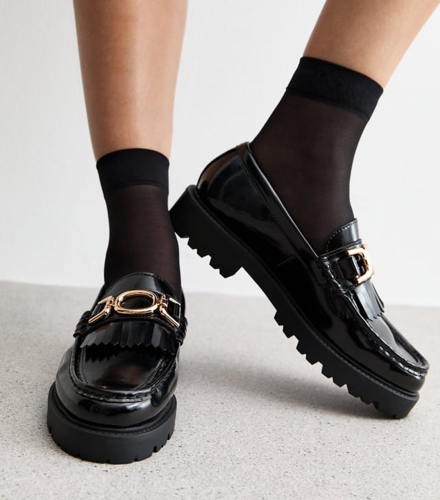 New Look Women's Black Patent Leather-Look Tassel Trim Loafers New Look - 2