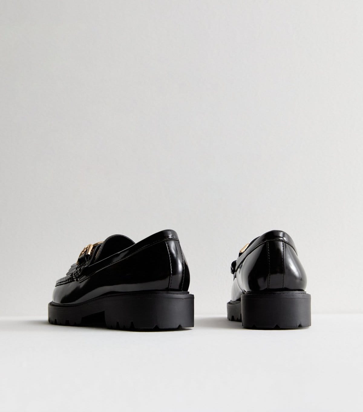 New Look Women's Black Patent Leather-Look Tassel Trim Loafers New Look - 4
