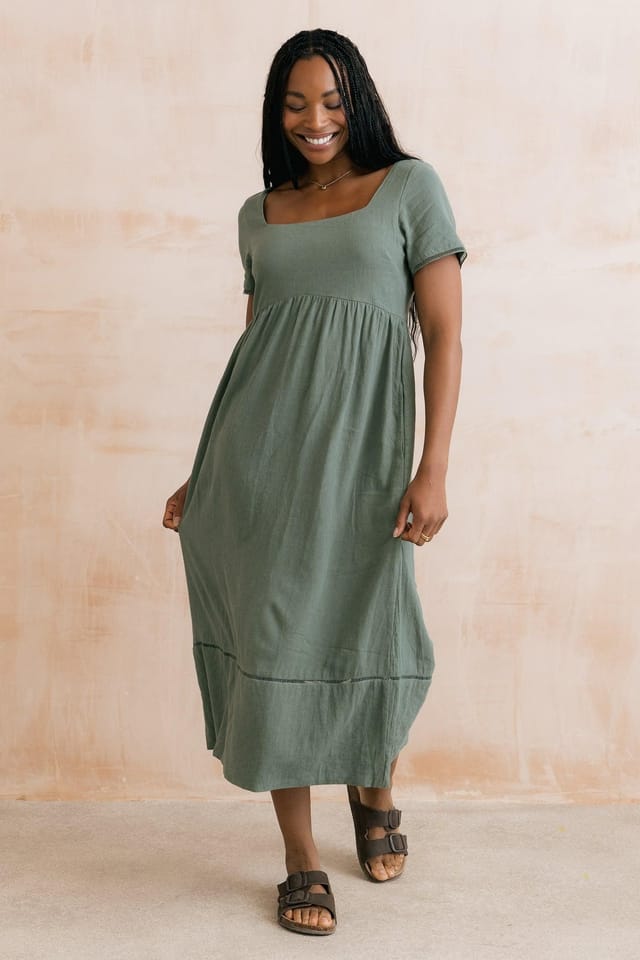 Lily & Me Lily & Me Women's Iris Linen Blend Midi Dress in Pale Green - 3