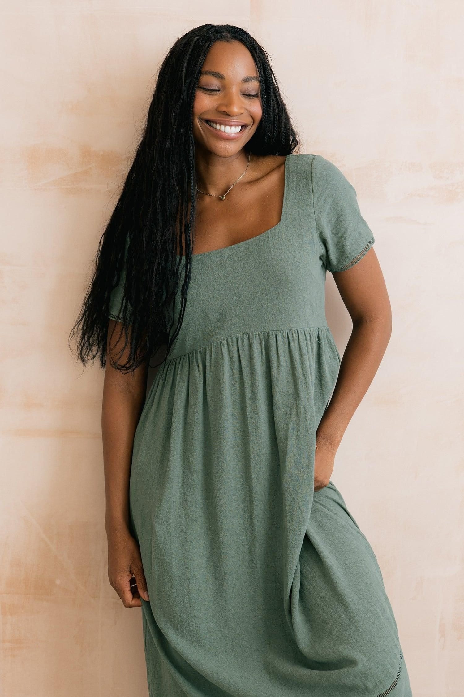 Lily & Me Lily & Me Women's Iris Linen Blend Midi Dress in Pale Green - 4
