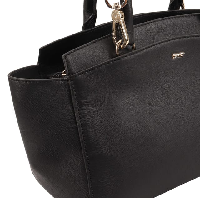 Paul Costelloe Paul Costelloe Women's Clarkson Leather Shoulder Bag in Jet Black - 3