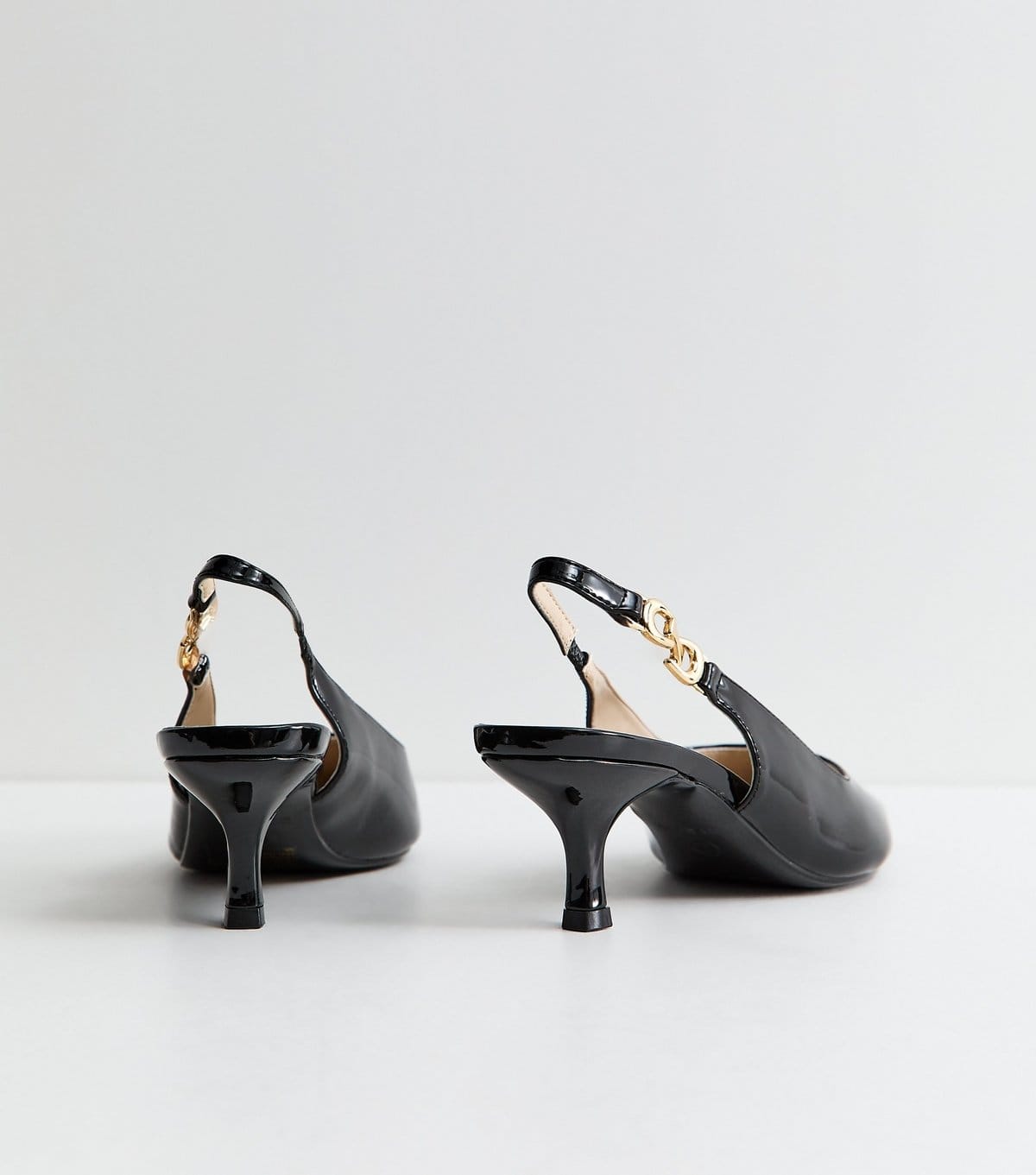 New Look Women's Truffle Black Faux Leather Chain Slingback Court Shoes New Look - 4