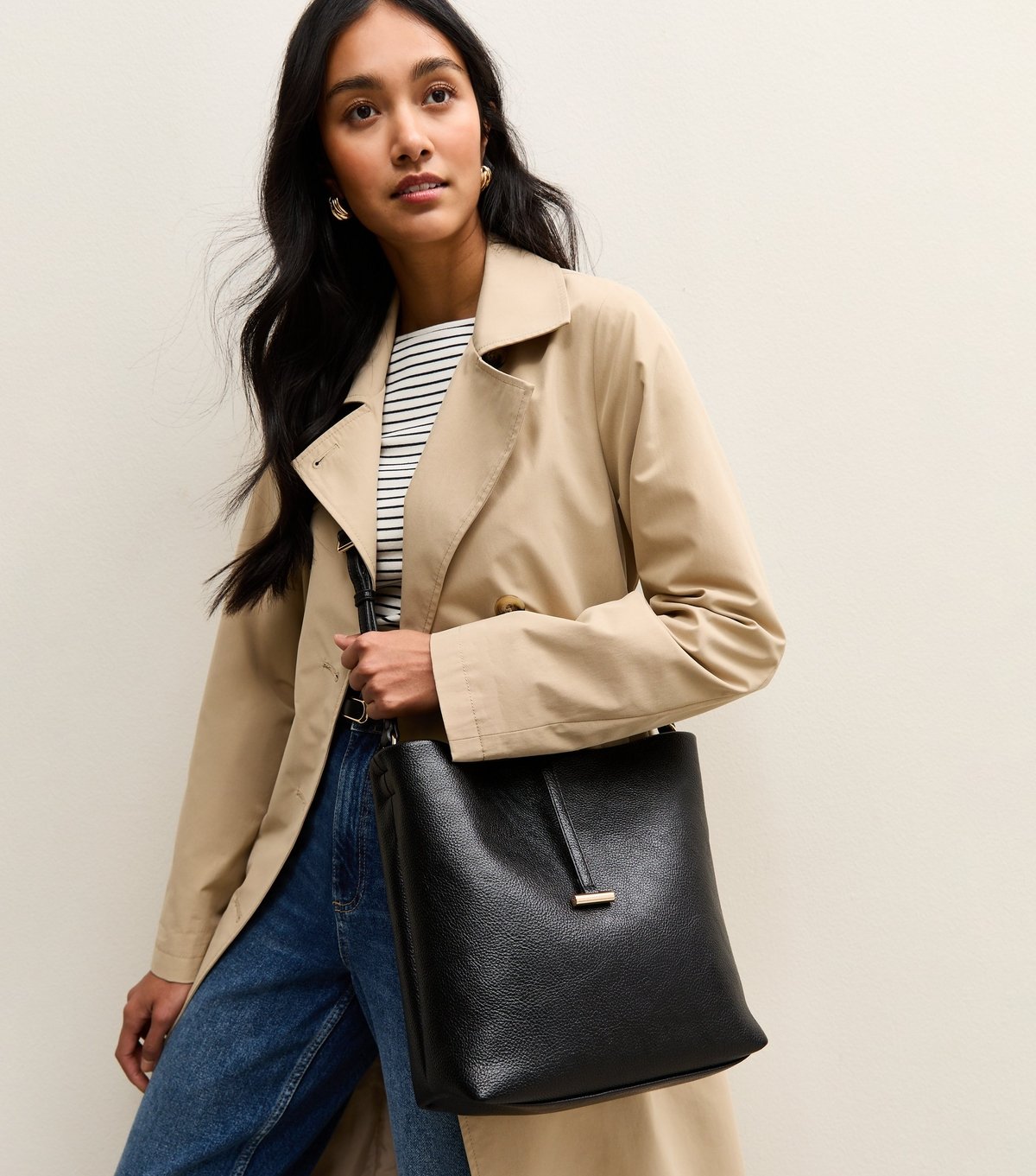 New Look Black Grained Faux Leather Bucket Bag Vegan New Look - 2