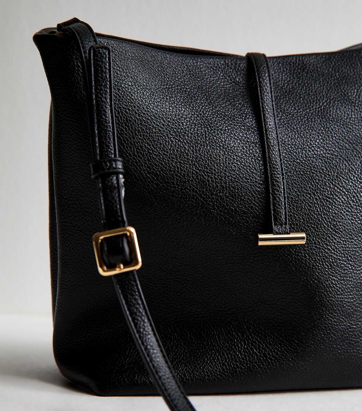 New Look Black Grained Faux Leather Bucket Bag Vegan New Look - 3