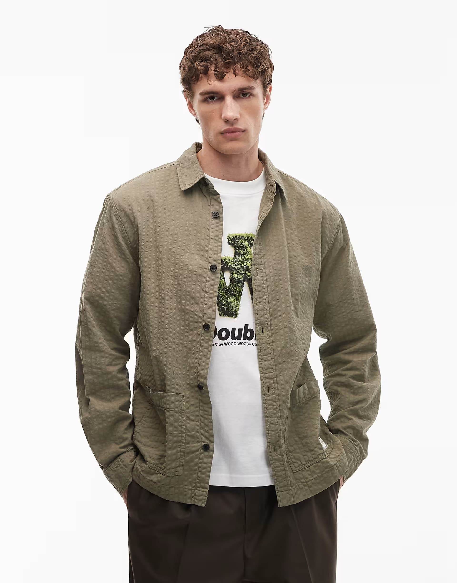 ASOS ASOS DESIGN seersucker overshirt with badge in khaki