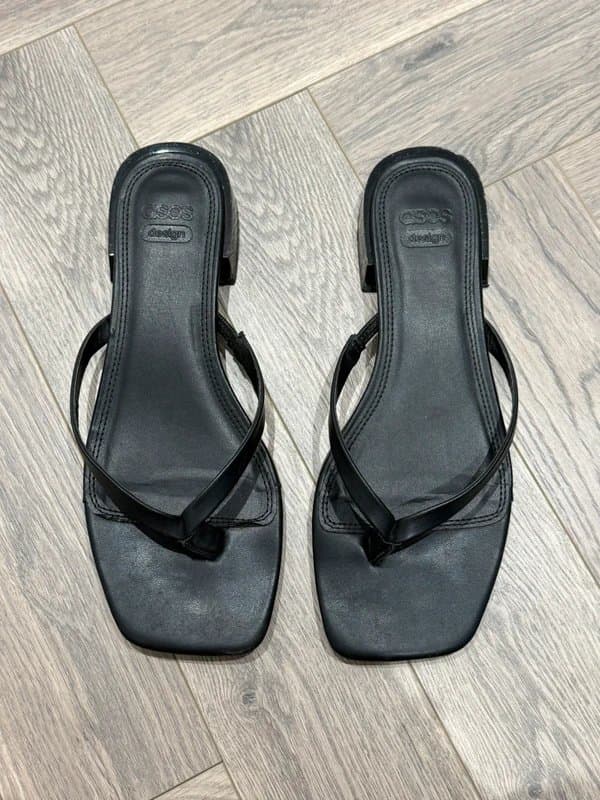 ASOS ASOS Square Leather Heeled Flip Flop