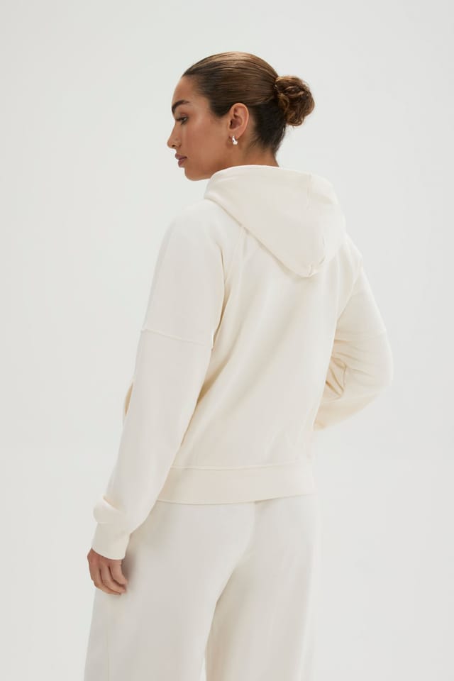 Ellesse Ellesse Women's Liscia OH Hoodie in Off-White - 2