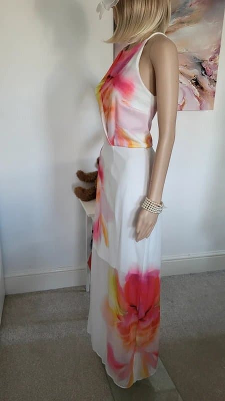 Coast Coast size 12 gorgeous special occasion dress worn once freshly cleaned immaculate.