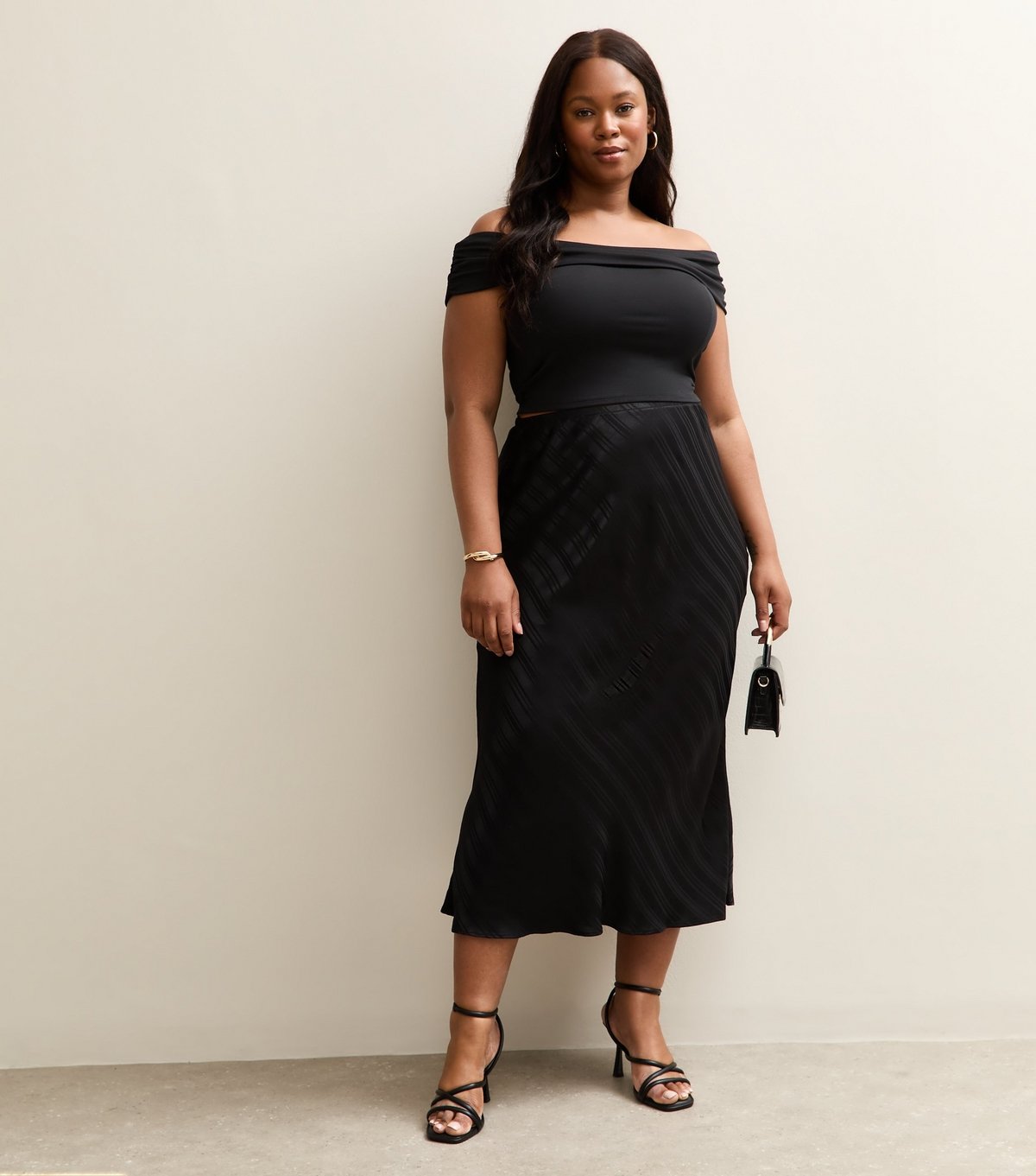 New Look Women's Plus Size Black Striped Satin Bias Cut Midi Skirt Curves New Look - 3