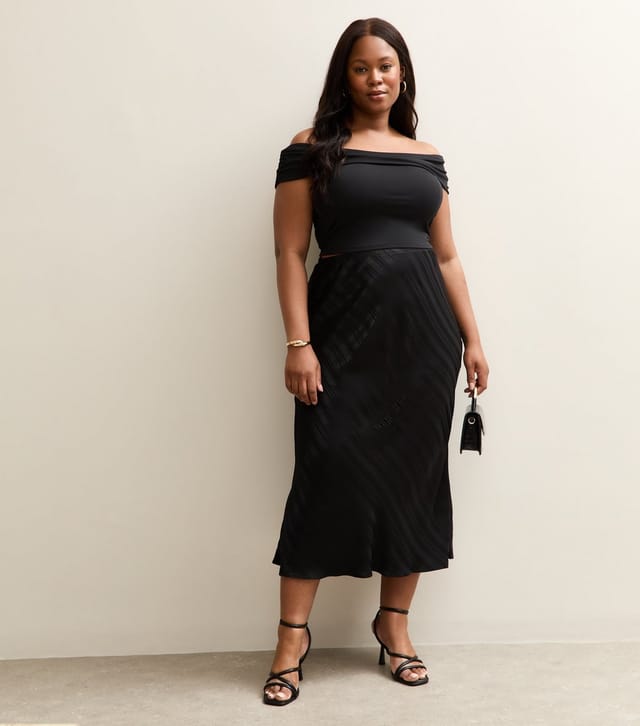 New Look Women's Plus Size Black Striped Satin Bias Cut Midi Skirt Curves New Look - 3