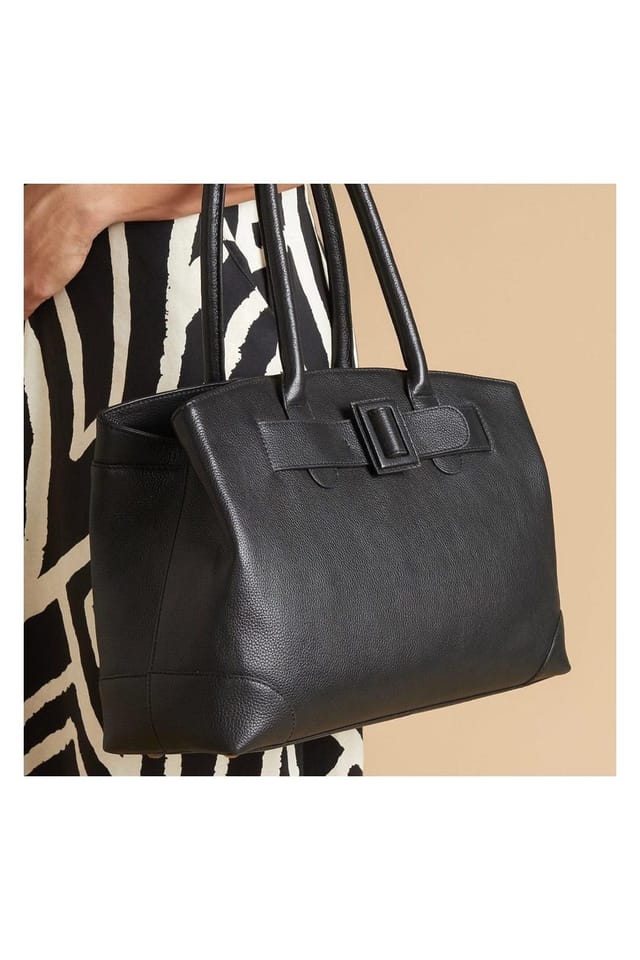 Jones Bootmaker Jones Bootmaker Women's Vinetta Leather Shoulder Bag in Black - 3