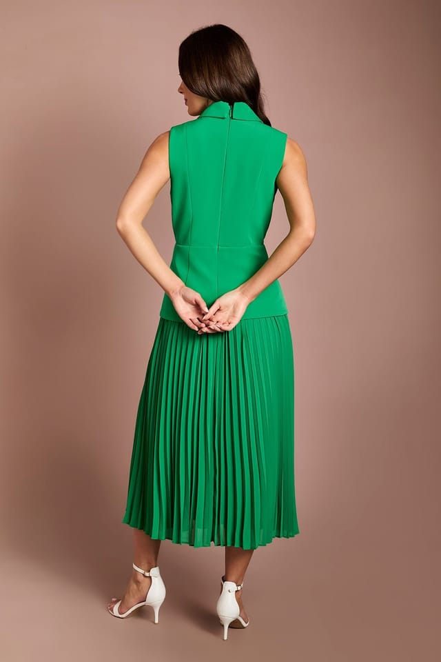 Coast Coast Women's Crepe Wrap Waist Pleated Midi Dress in Green - 3