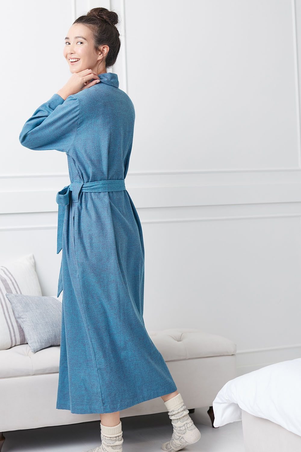 British Boxers British Boxers Women's "Stornoway" Herringbone Brushed Cotton Dressing Gown in Teal - 2