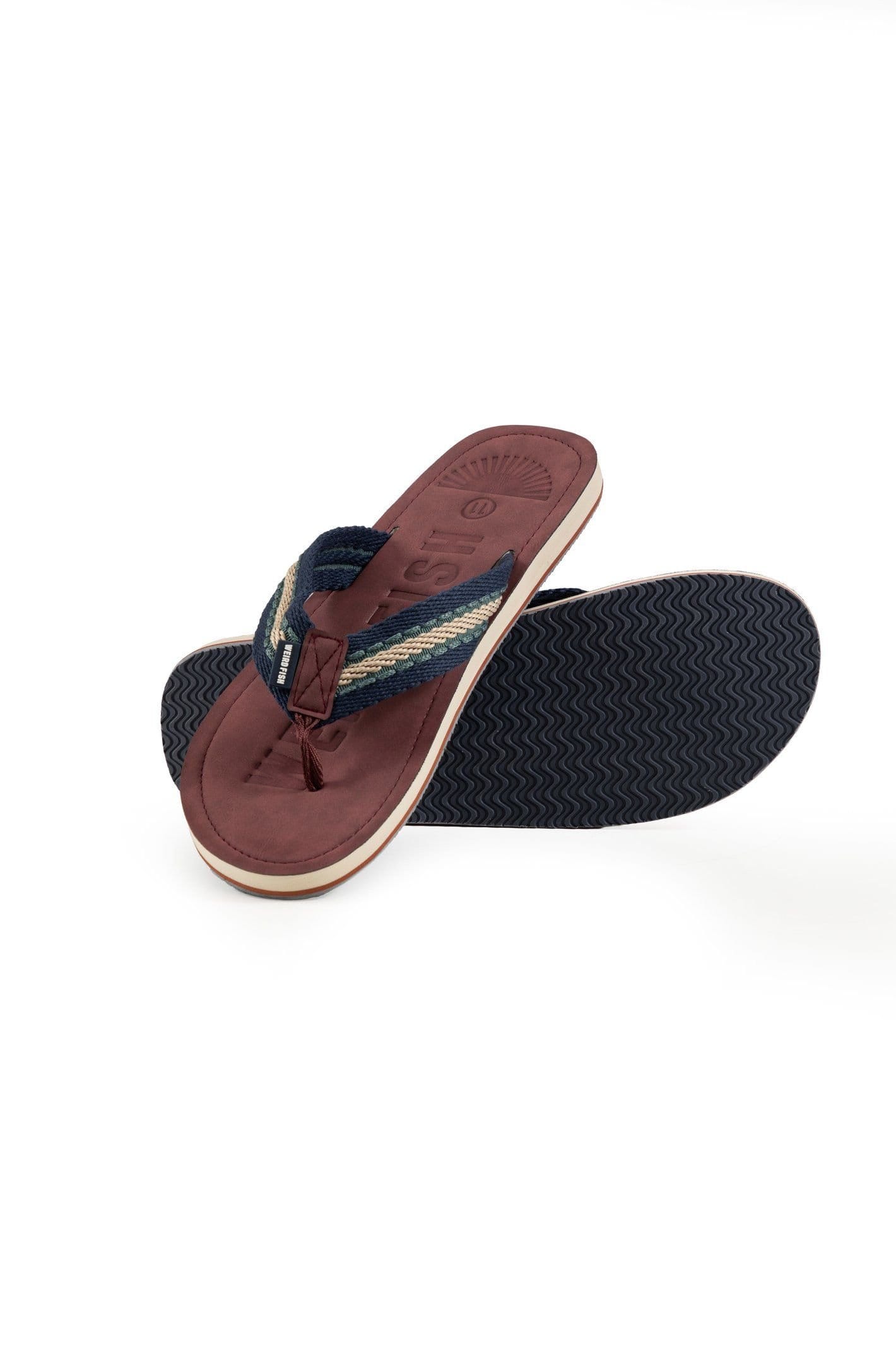 Weird Fish Weird Fish Men's Malham Leather Look Flip Flops in Maroon - 4