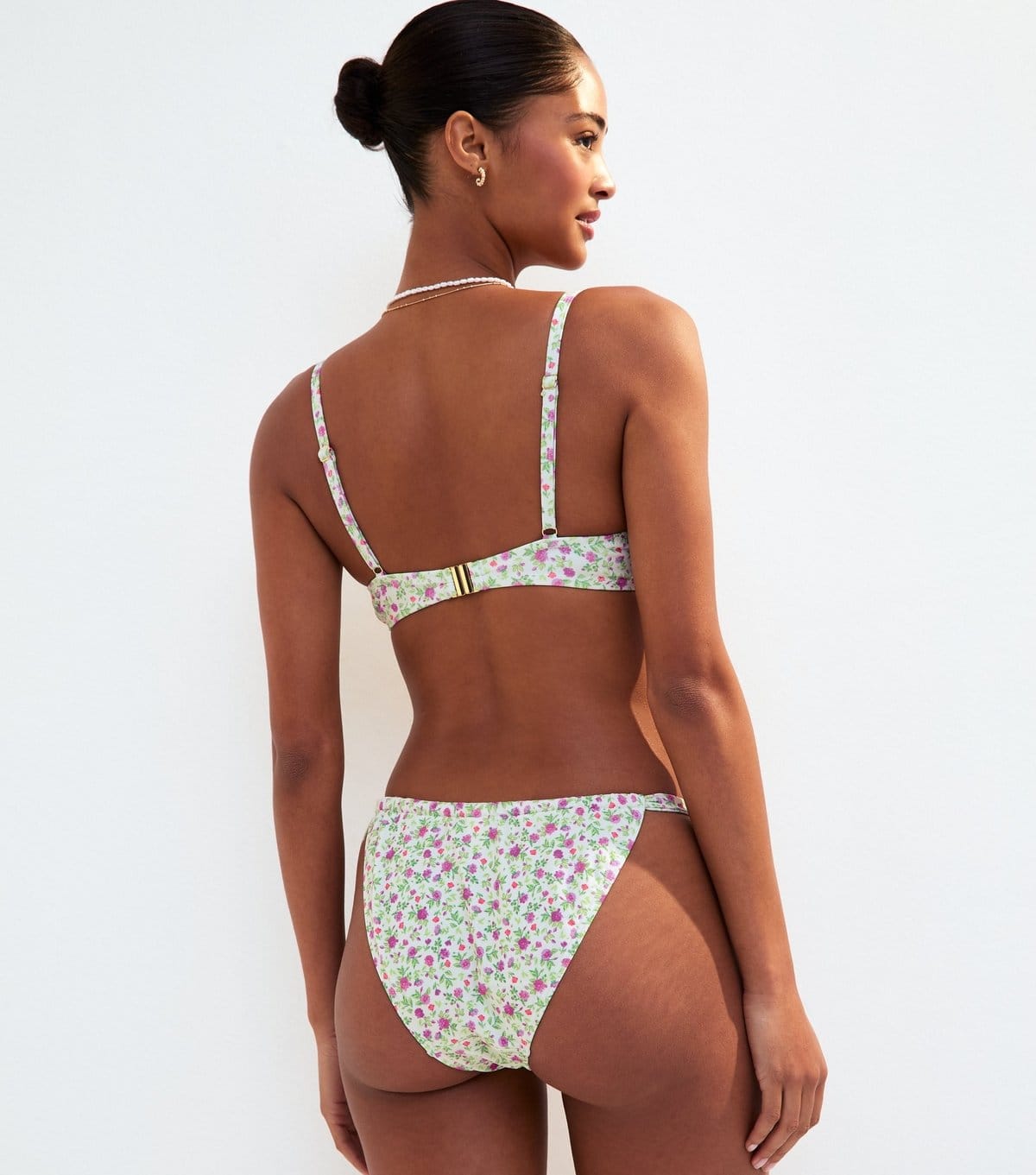 New Look Women's White Ditsy Print Tanga Bikini Bottoms New Look - 4