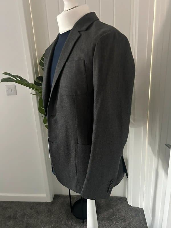 Paul Smith Paul Smith Grey Cashmere Mix Blazer. Size 40. Patch Pocket 2 Button RRP£575