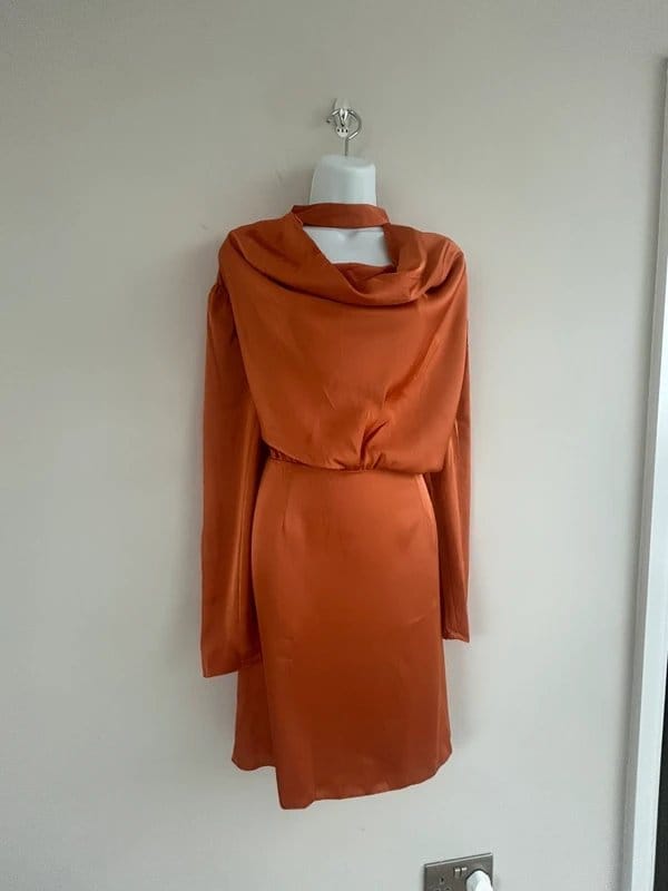 River Island * NEW * (no tags) River Island long sleeve satin dress UK 16 - 1