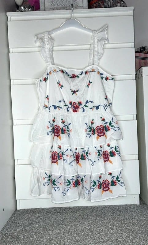 New Look White floral embroidered mini dress - 1