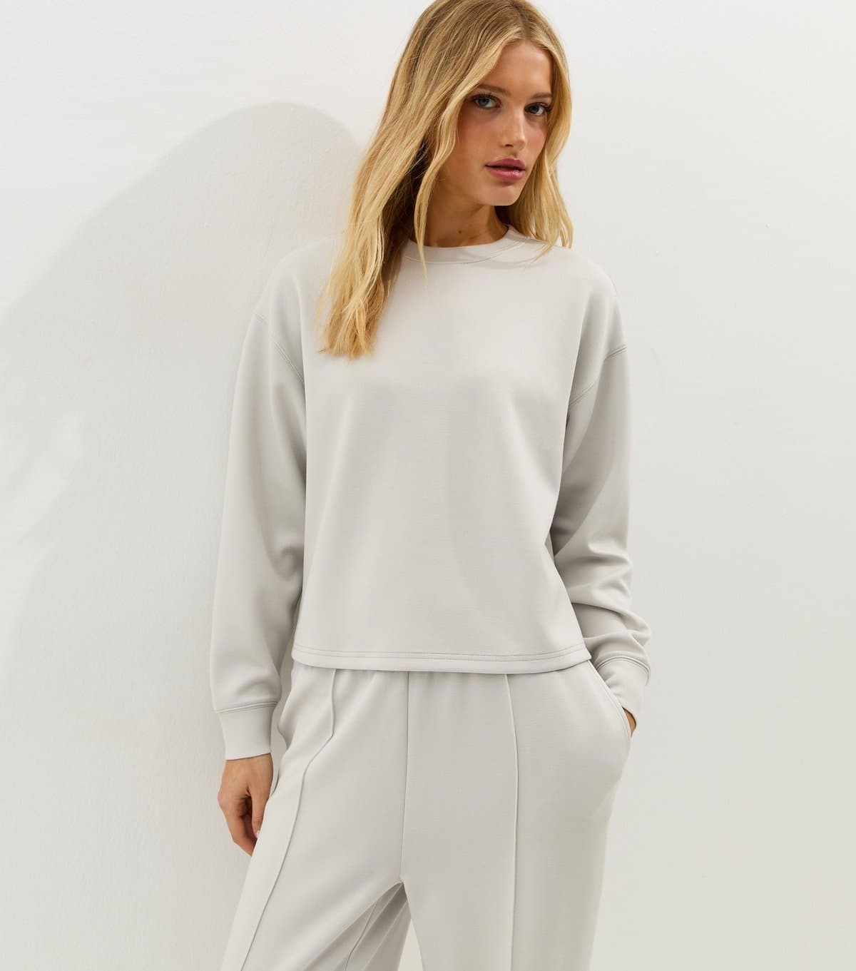 New Look Women's Premium Light Grey Sweatshirt New Look