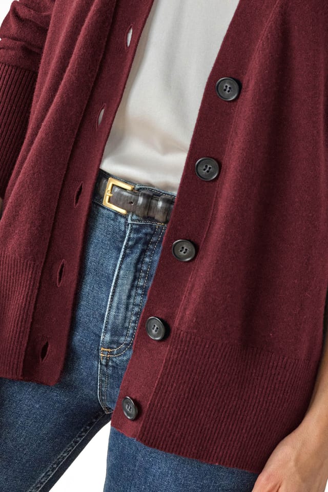 Pure Collection Pure Collection Women's Pure Cashmere Boyfriend Cardigan in Dark Red - 2