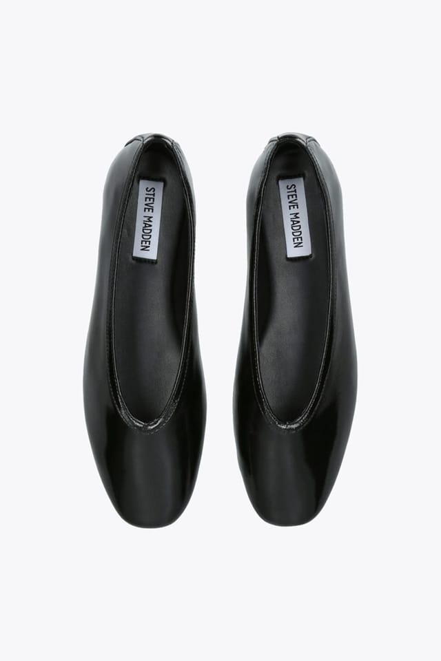 Steve Madden STEVE MADDEN Women's 'Leni Black Patent' Leather Flats - 2