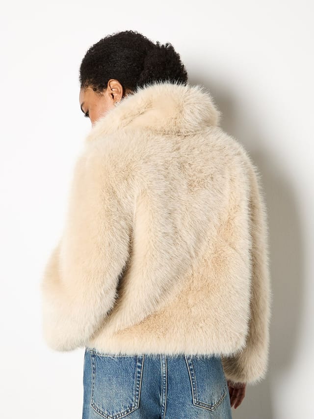 Apricot Apricot Women's Faux Fur Short Coat in Cream - 3