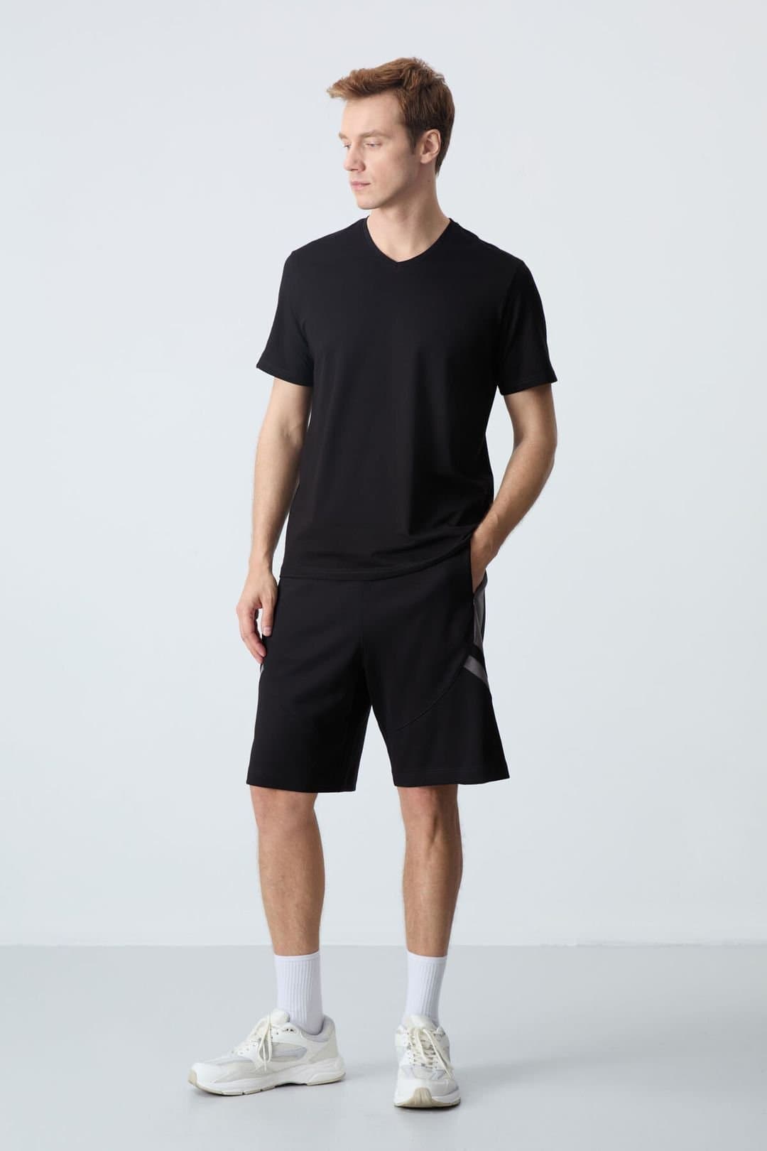 Tommy Life Tommy Life Men's Fleece Sweat Shorts in Black