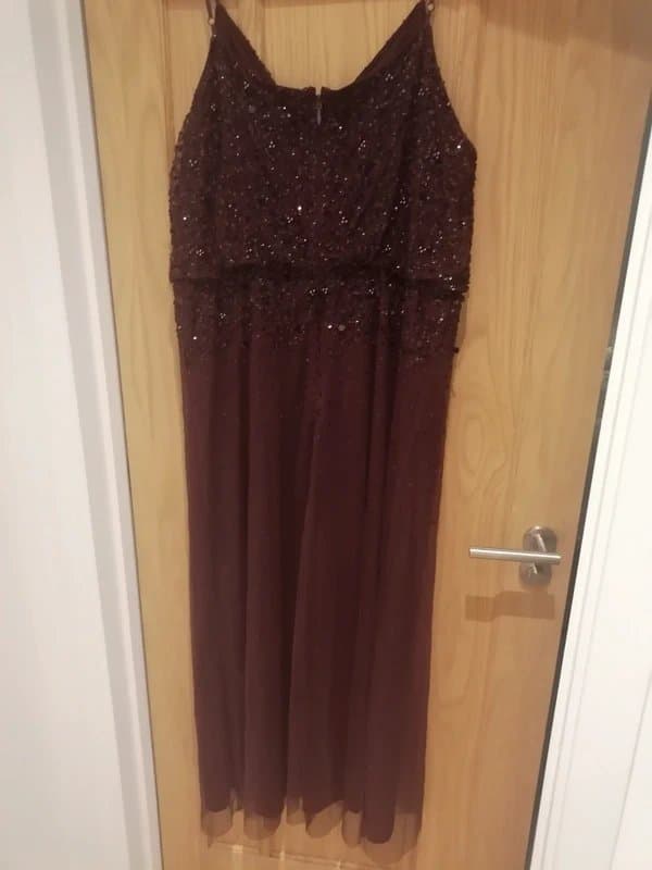Dorothy Perkins Showcase Dorothy Perkins Occasion Dress. Size 18.
