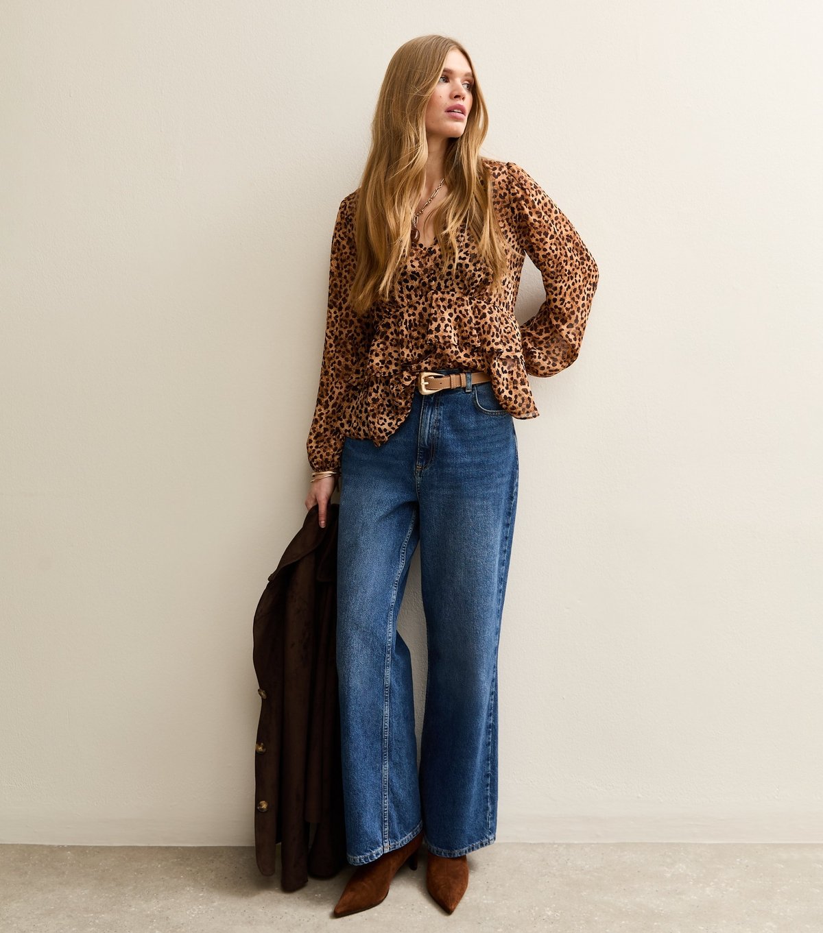 New Look Women's Brown Animal Print V Neck Chiffon Tea Blouse New Look - 3