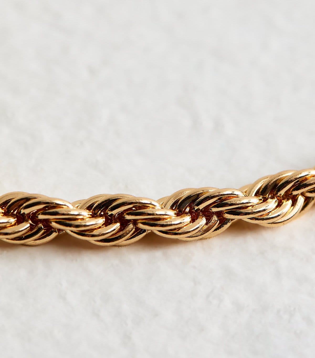 New Look Gold Tone Rope Chain Toggle Bracelet New Look - 4