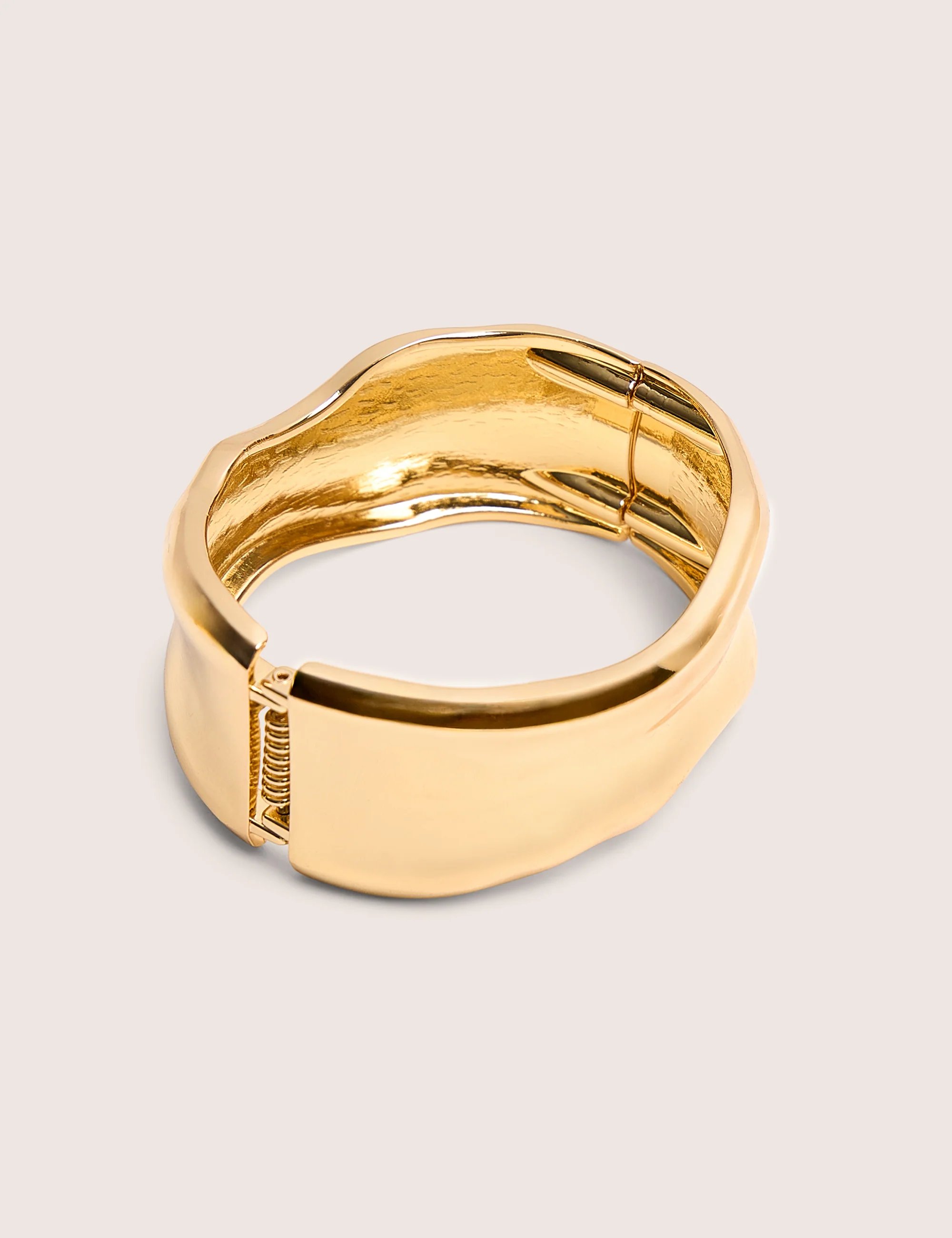Public Desire Chunky Single Clasp Bangle Gold - 2