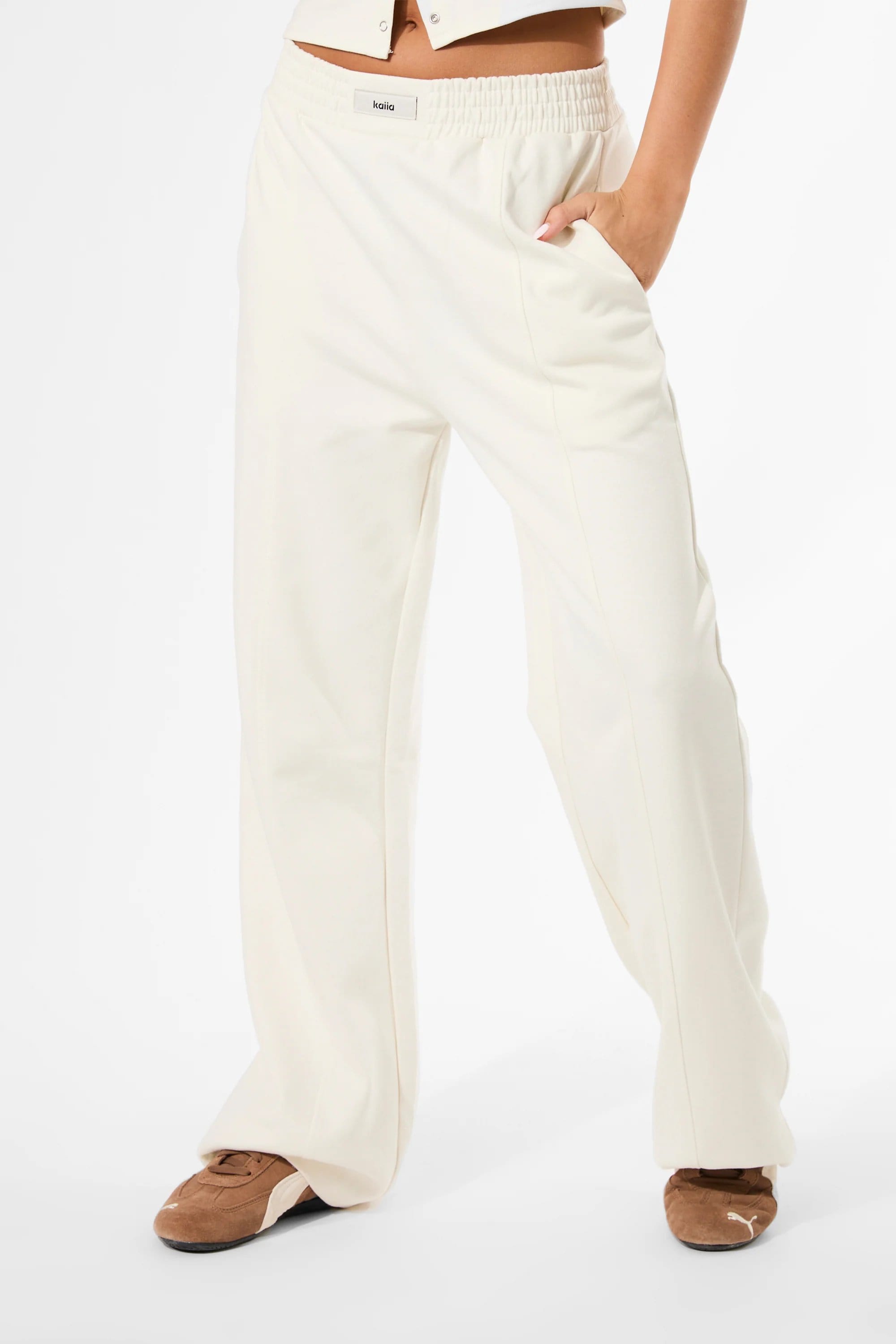 Kaiia Kaiia Label Logo Premium Interlock Seam Detail Wide Leg Joggers Cream - 2