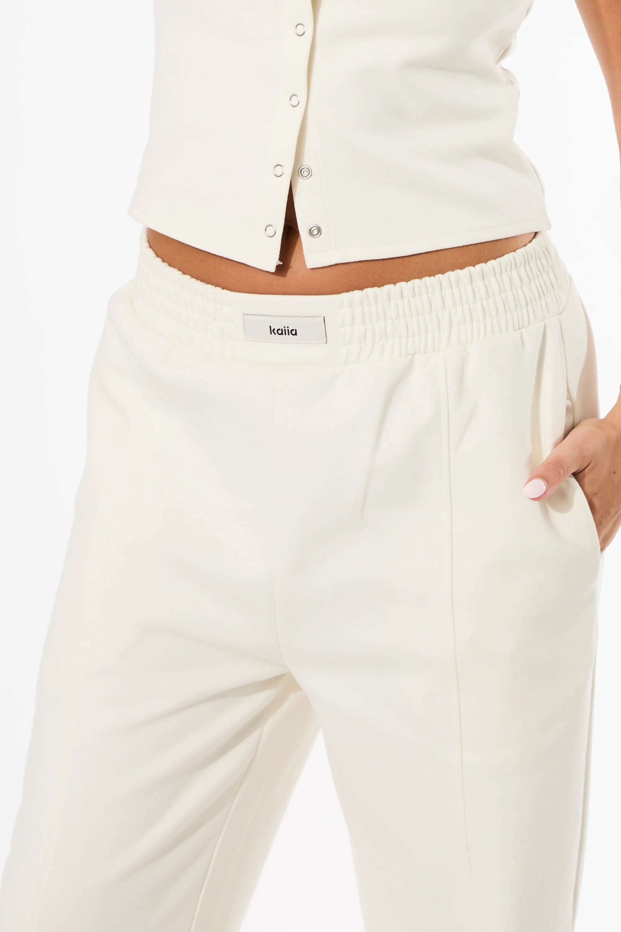 Kaiia Kaiia Label Logo Premium Interlock Seam Detail Wide Leg Joggers Cream - 4