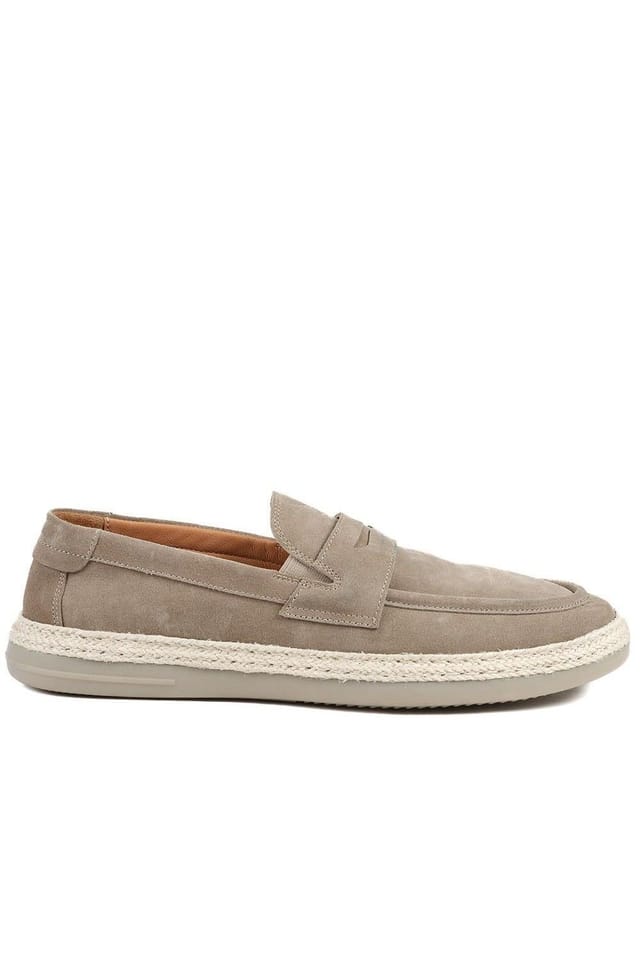 Jones Bootmaker Jones Bootmaker Men's Redhill Leather Casual Slip On Shoes in Taupe - 2
