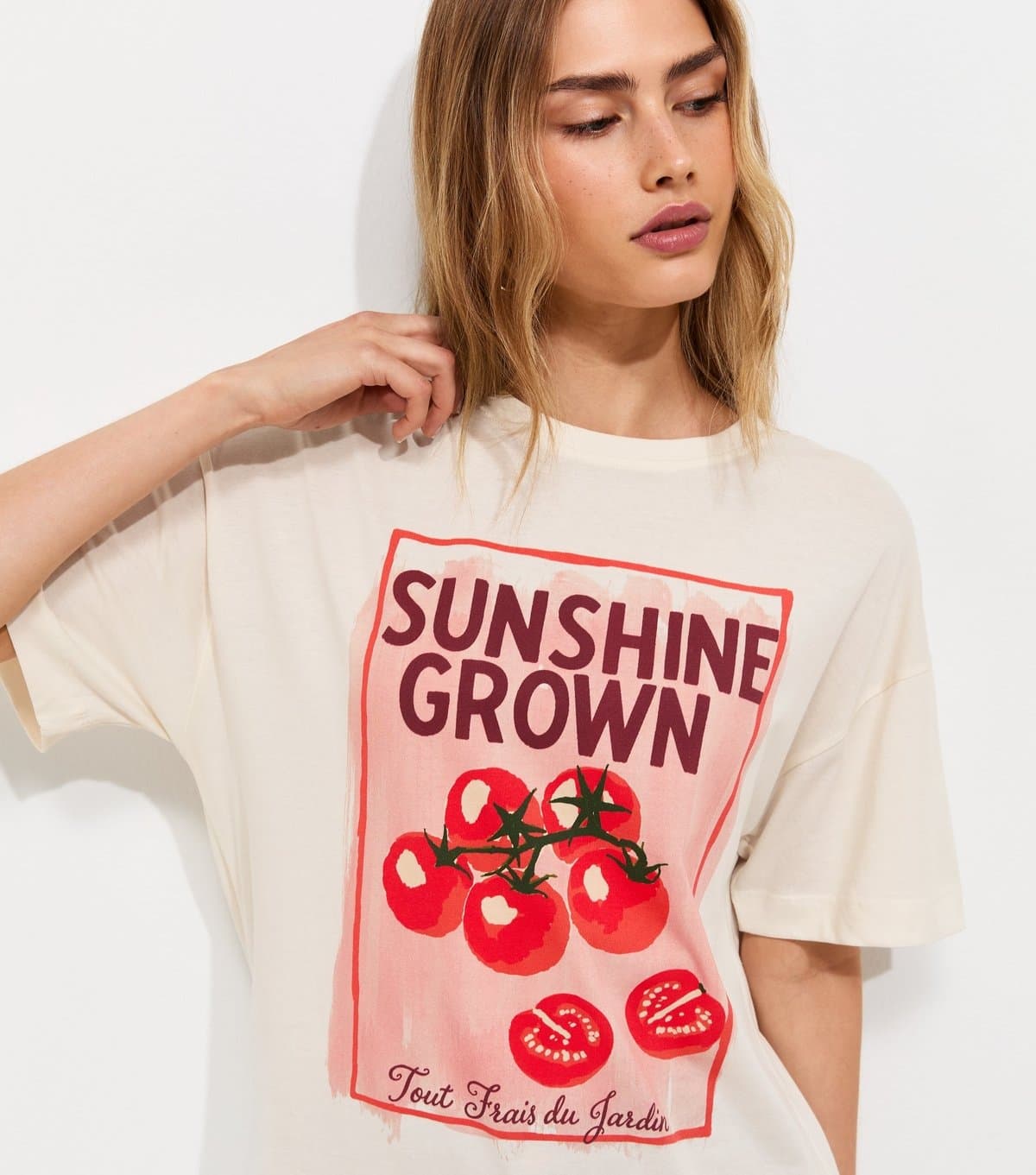 New Look New Look Off White Cotton Tomatoes Print Oversized T-Shirt